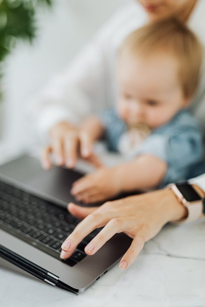 Influmamis Trabajo desde casa para mamás